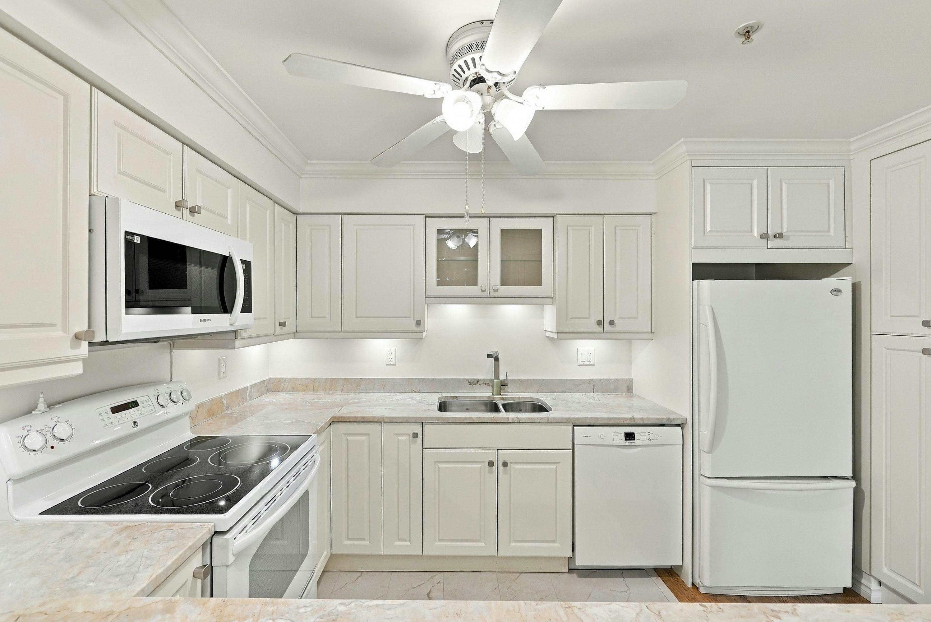 106-2973 Burlington Drive - 5