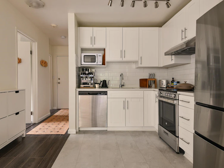 209-2173 W 6 Avenue, Vancouver, BC, V6K 1V5 - 20