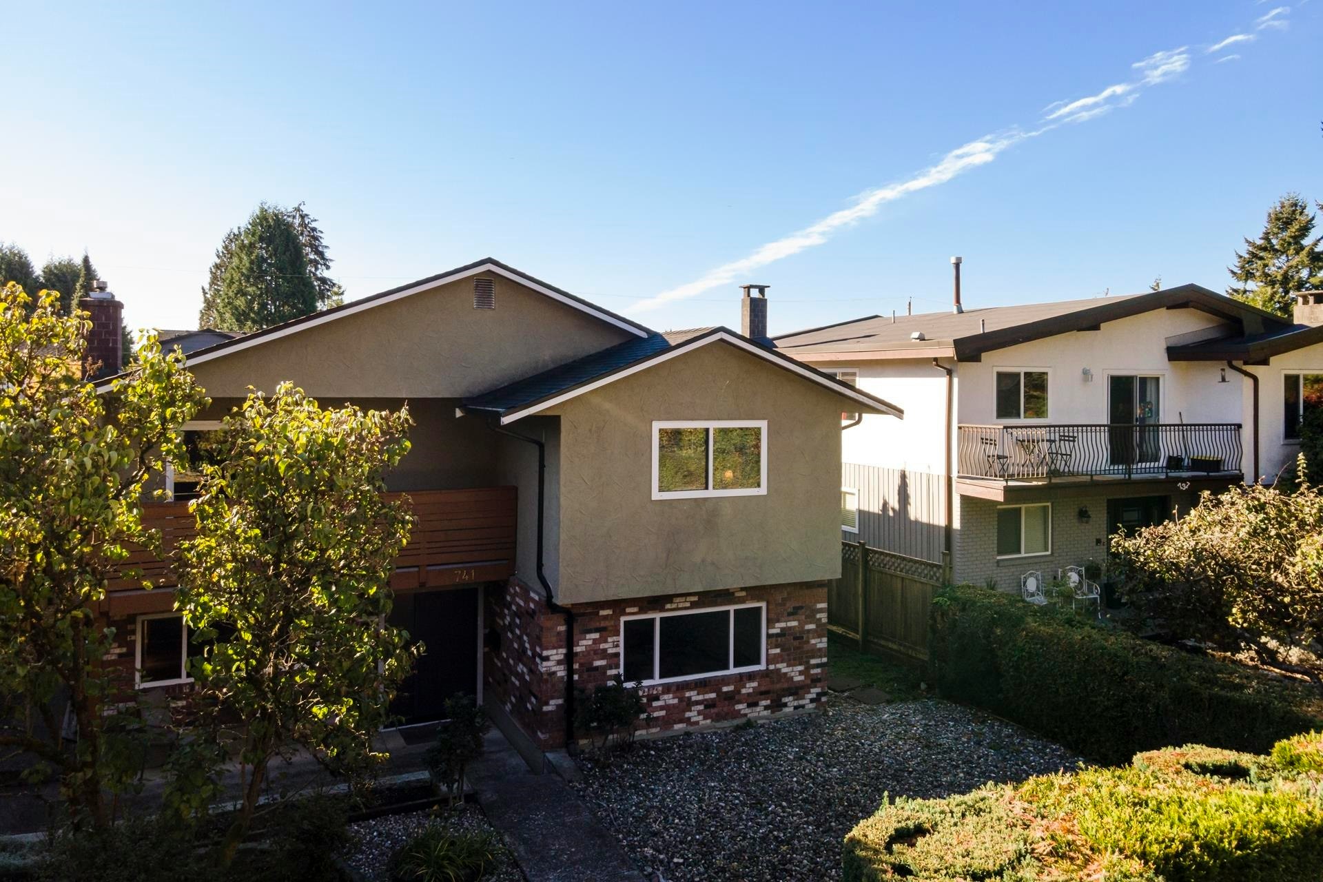 741 E 18th Street, North Vancouver, BC, V7L 2Y7