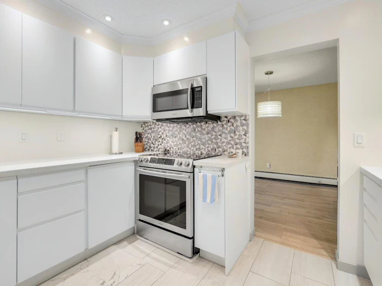 307-10160 Ryan Road, Richmond, BC, V7A 4P9 - 10