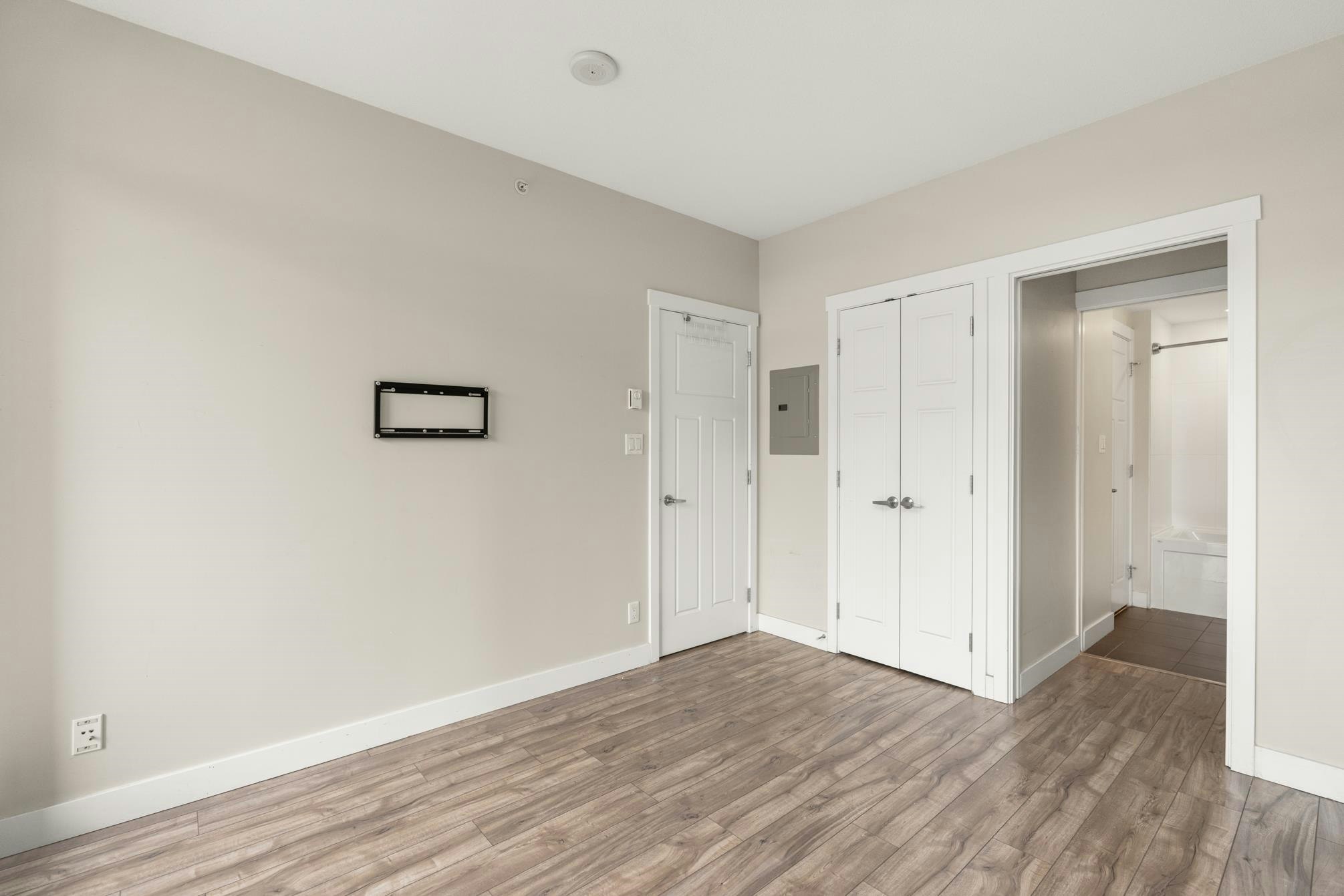 802-2968 Glen Drive, Coquitlam, BC, V3B 0C4 - 14