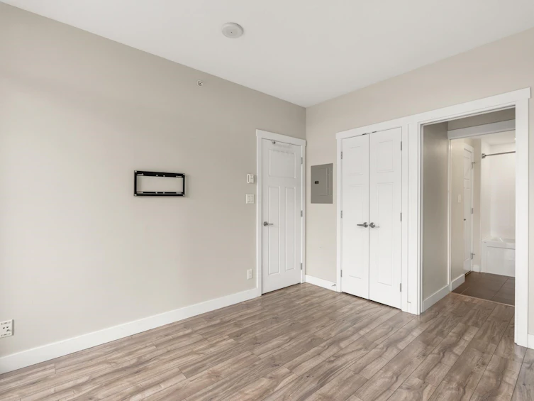 802-2968 Glen Drive, Coquitlam, BC, V3B 0C4 - 14