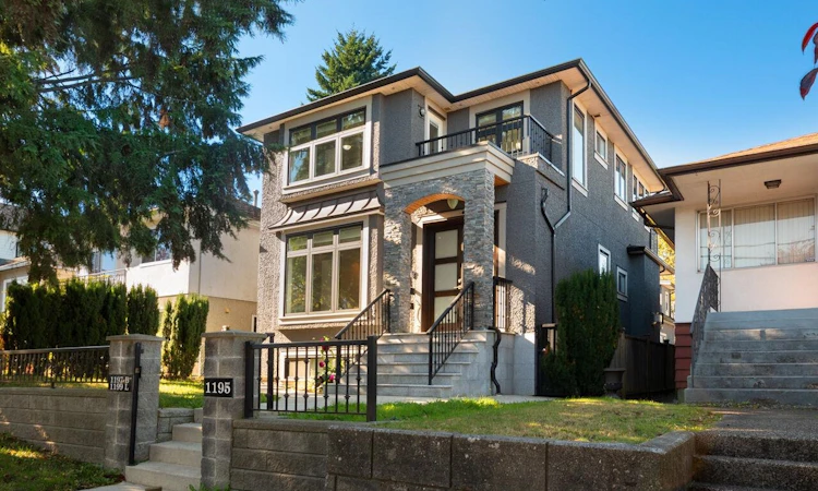 1195 Nootka Street