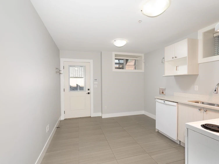 1195 Nootka Street, Vancouver, BC, V5K 4E6 - 29