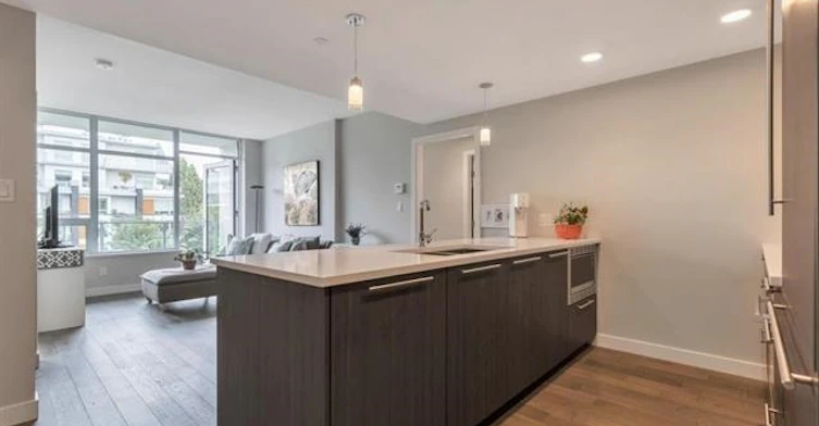 5077 Cambie Street, Vancouver, BC, V5J 0H7 - 9