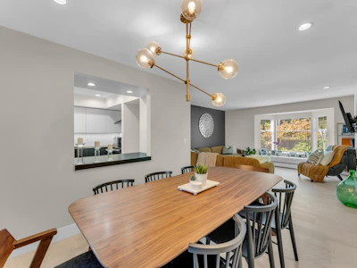 10-1140 Falcon Drive - 4