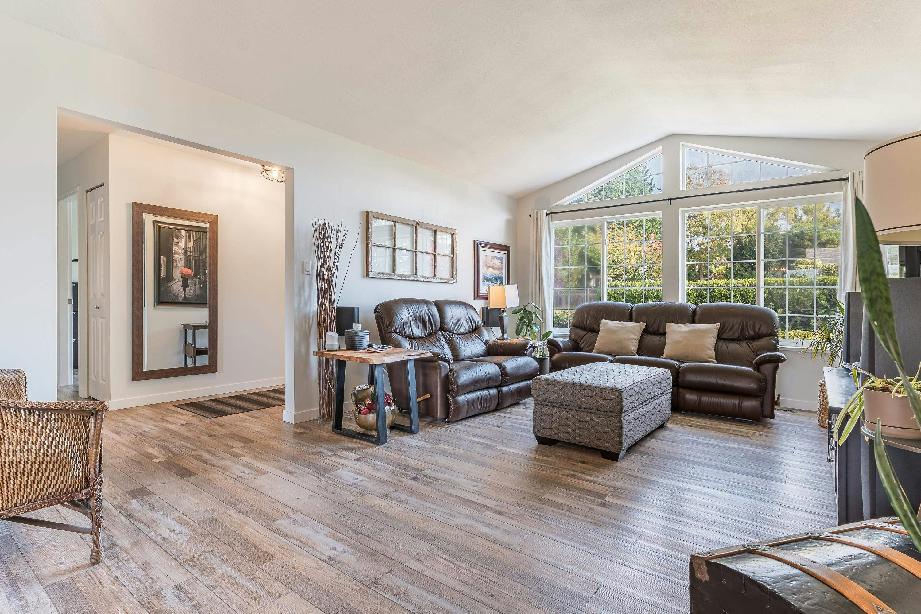 5617 Curtis Place, Sechelt, BC, V7Z 0R9 - 3