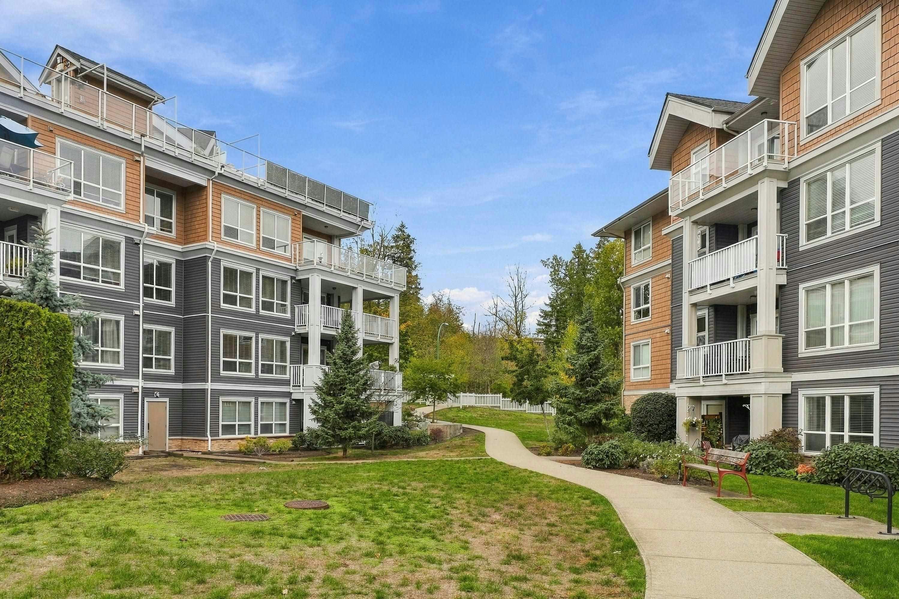 408-6470 194 Street, Surrey, BC, V4N 6J9 - 33