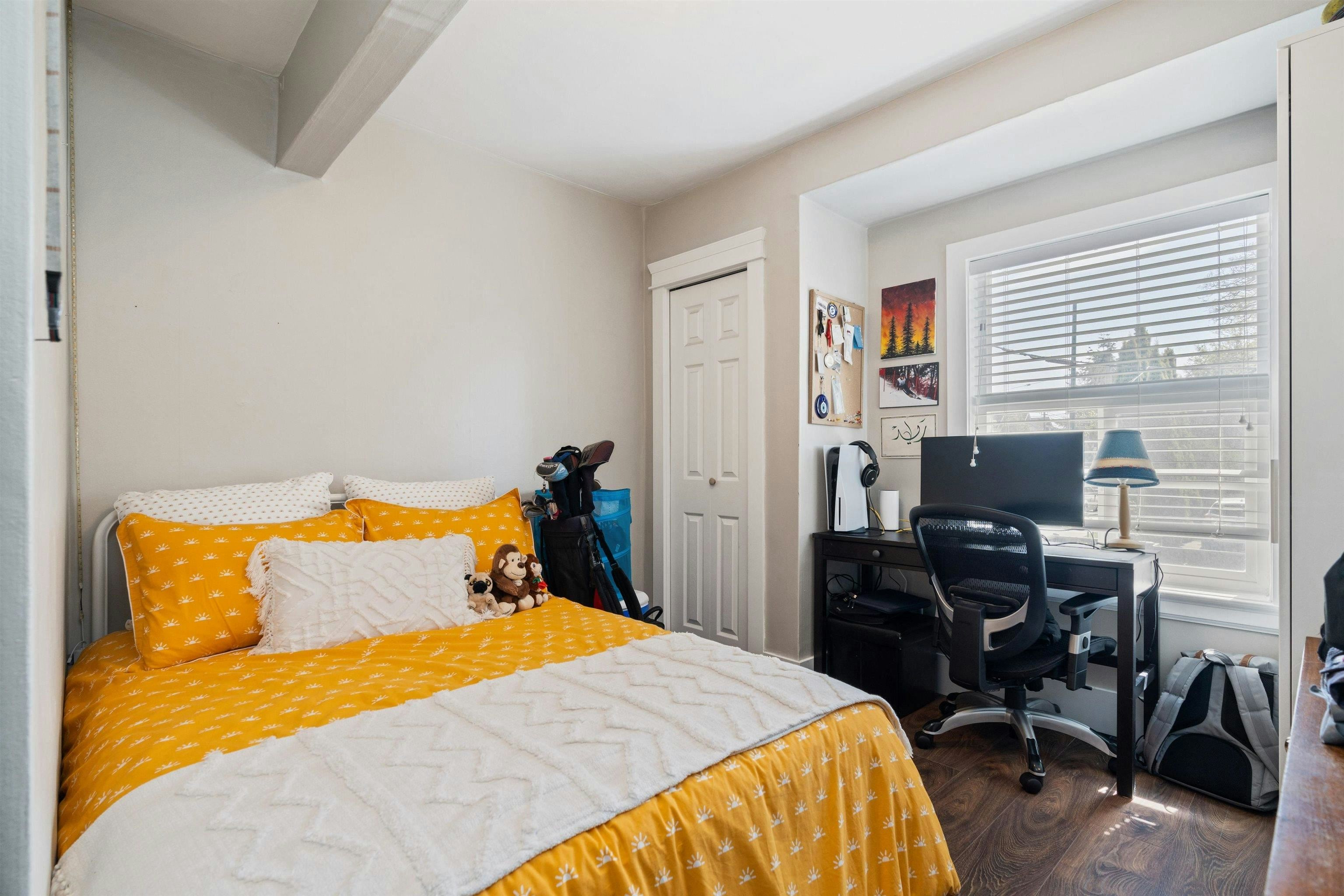 28xx W 6th Avenue, Vancouver, BC, V6K 1X1 - 3