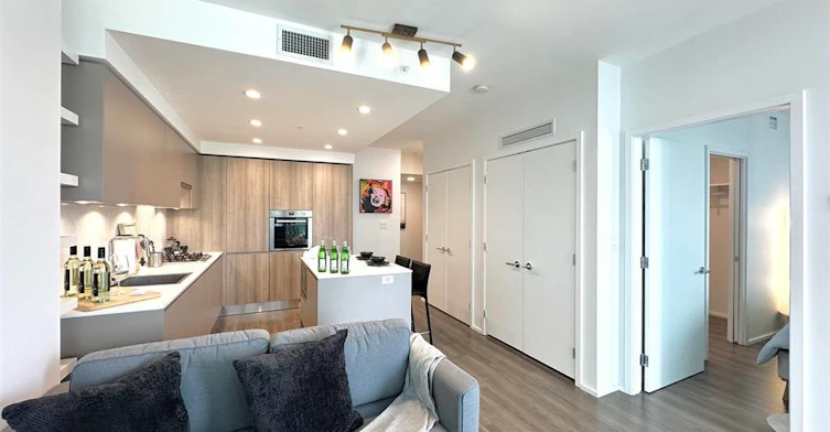 2511-3833 Evergreen Place, Burnaby, BC, V3J 0M2 - 7