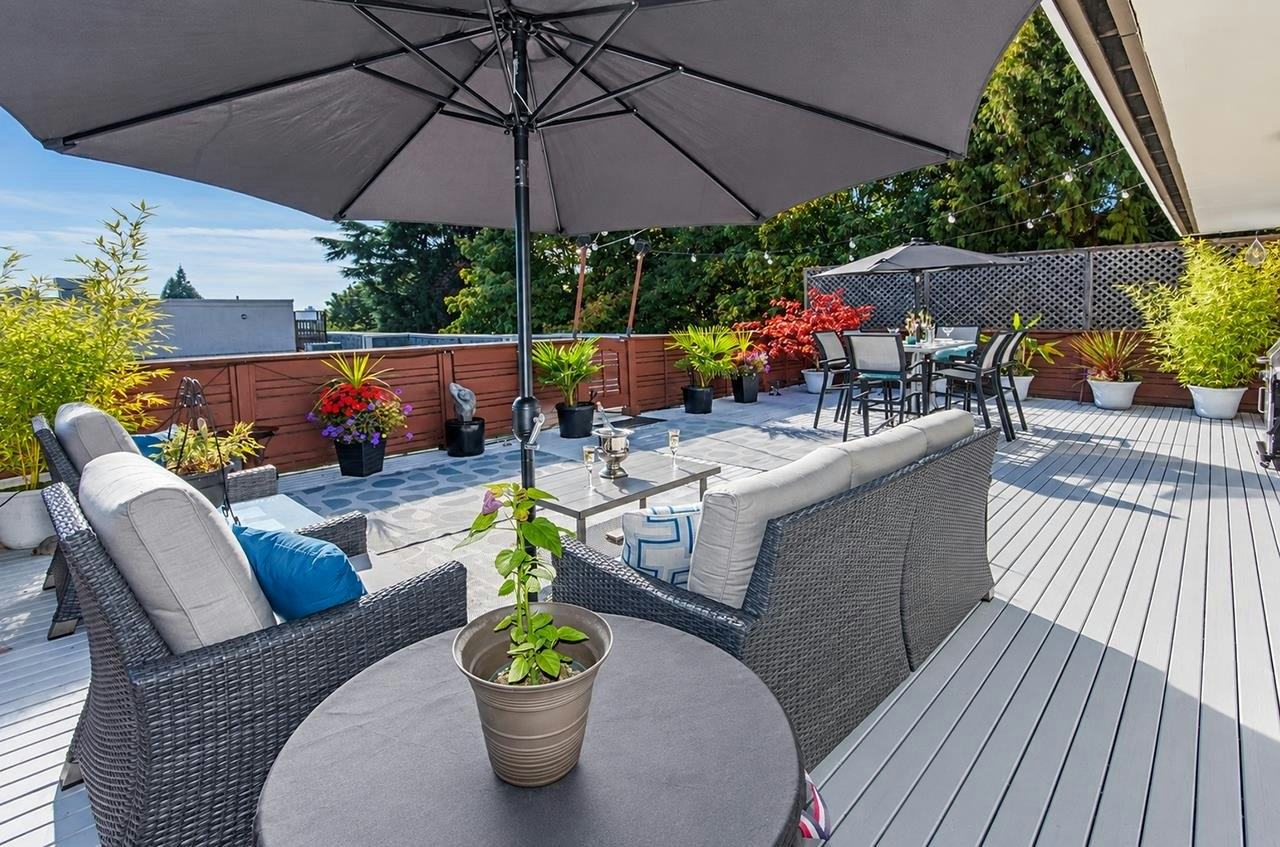 404-360 E 2nd Street, North Vancouver, BC, V7L 4N6