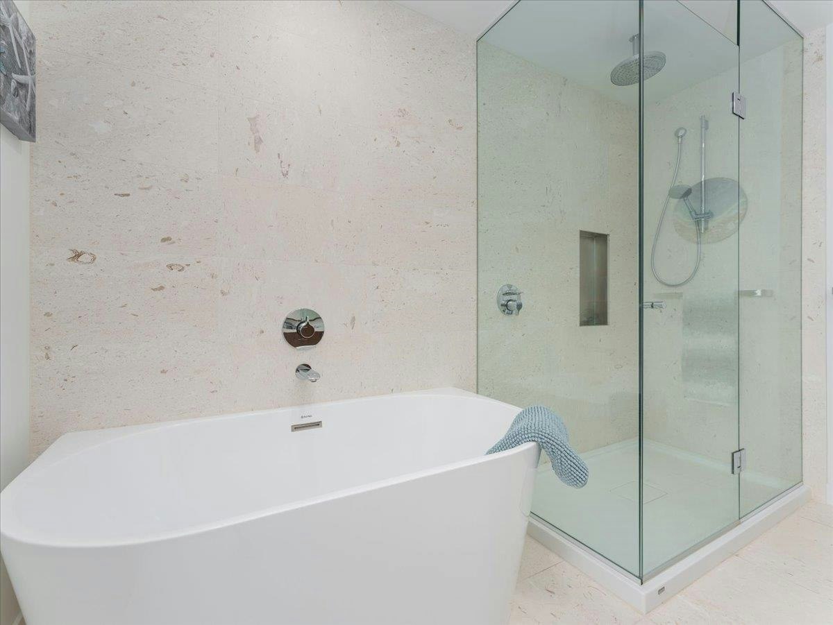 PH1-1439 George Street, Surrey, BC, V4B 0B9 - 16