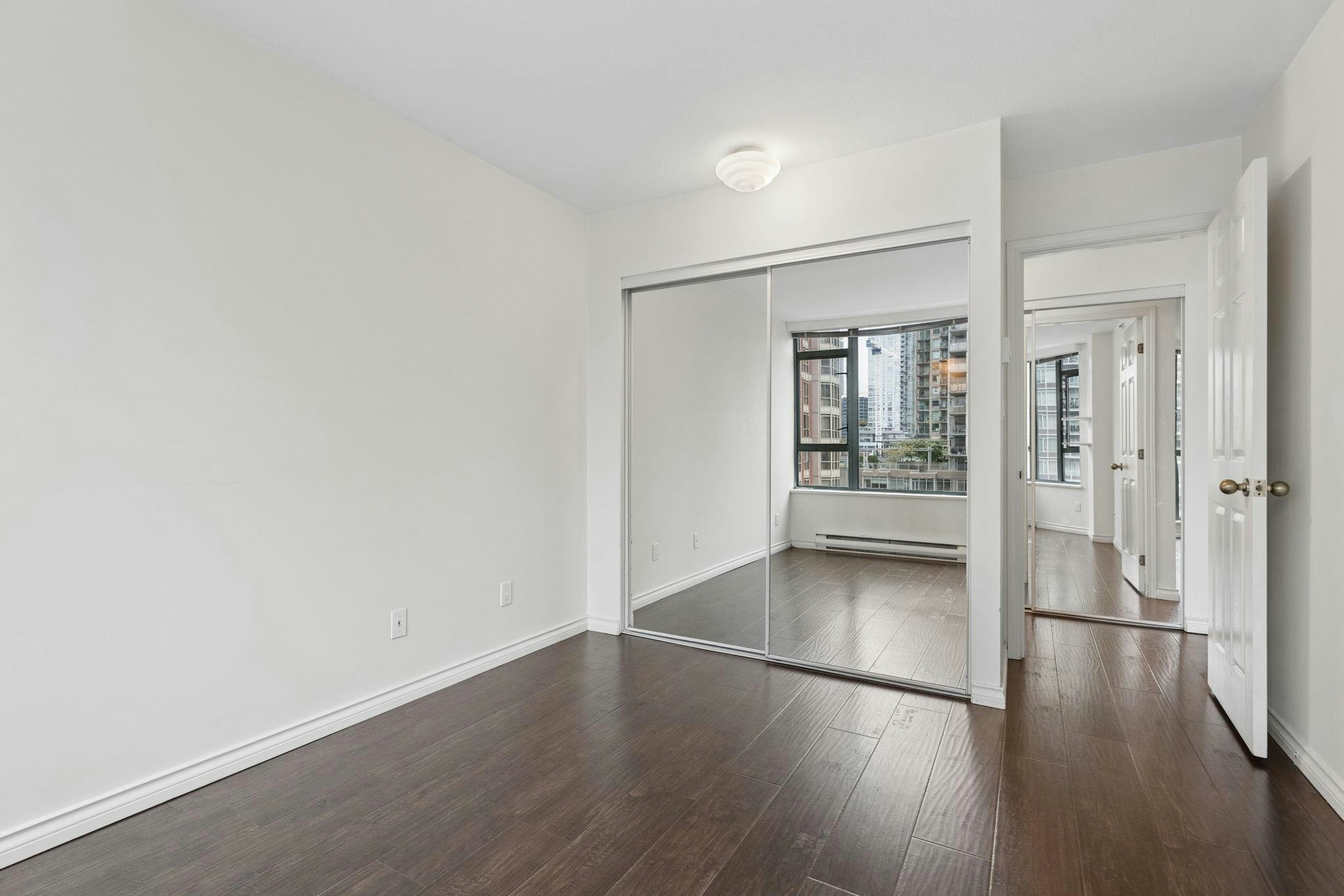 805-888 Hamilton Street, Vancouver, BC, V6B 5W4 - 18