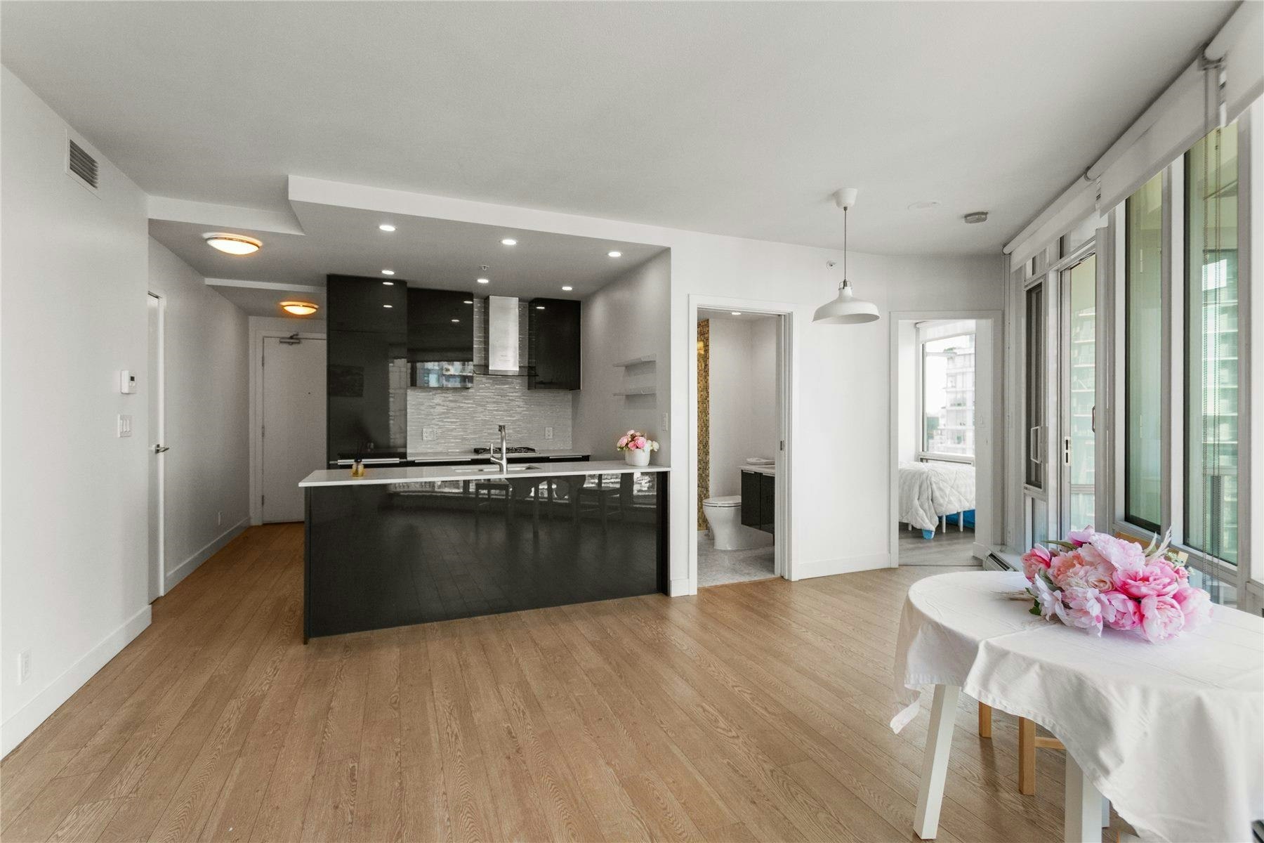3108-1283 Howe Street, Vancouver, BC, V6Z 0E3 - 5