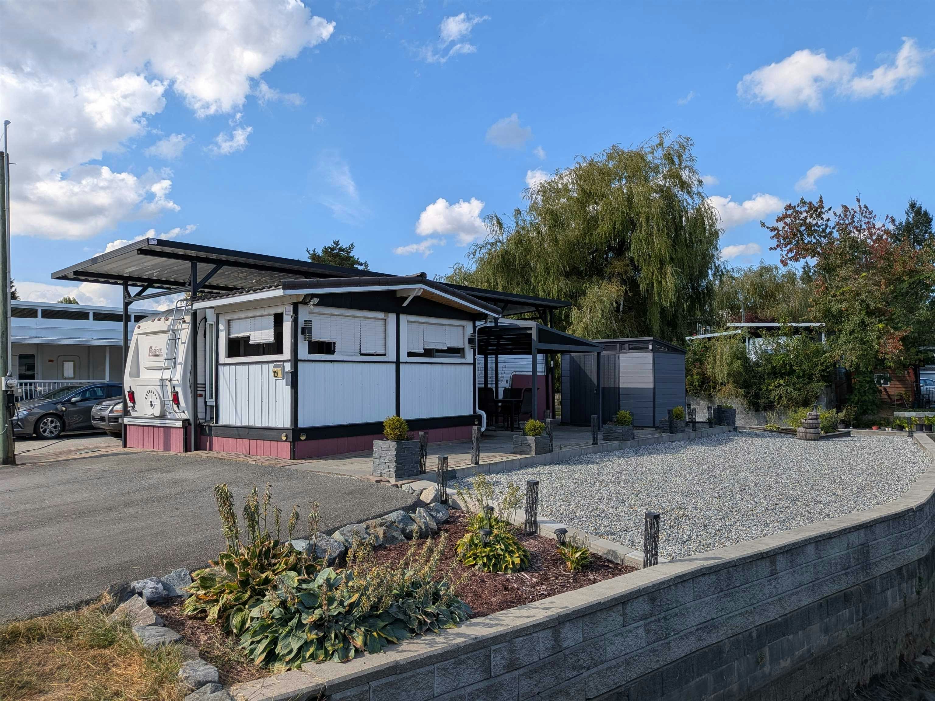 221-8400 Shook Road, Mission, BC, V2V 7L3