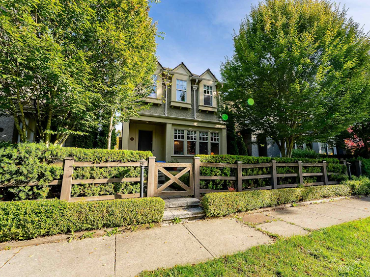15347 34 Avenue, Surrey, BC, V3Z 2X2