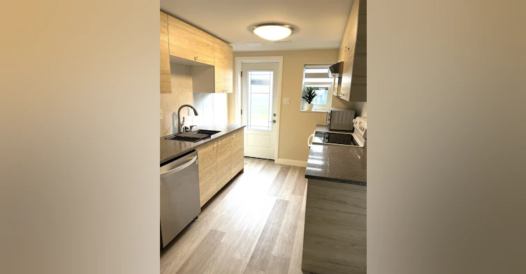 Main Floor-720 E 21st Street, North Vancouver, BC, V7J 1N6 - 3