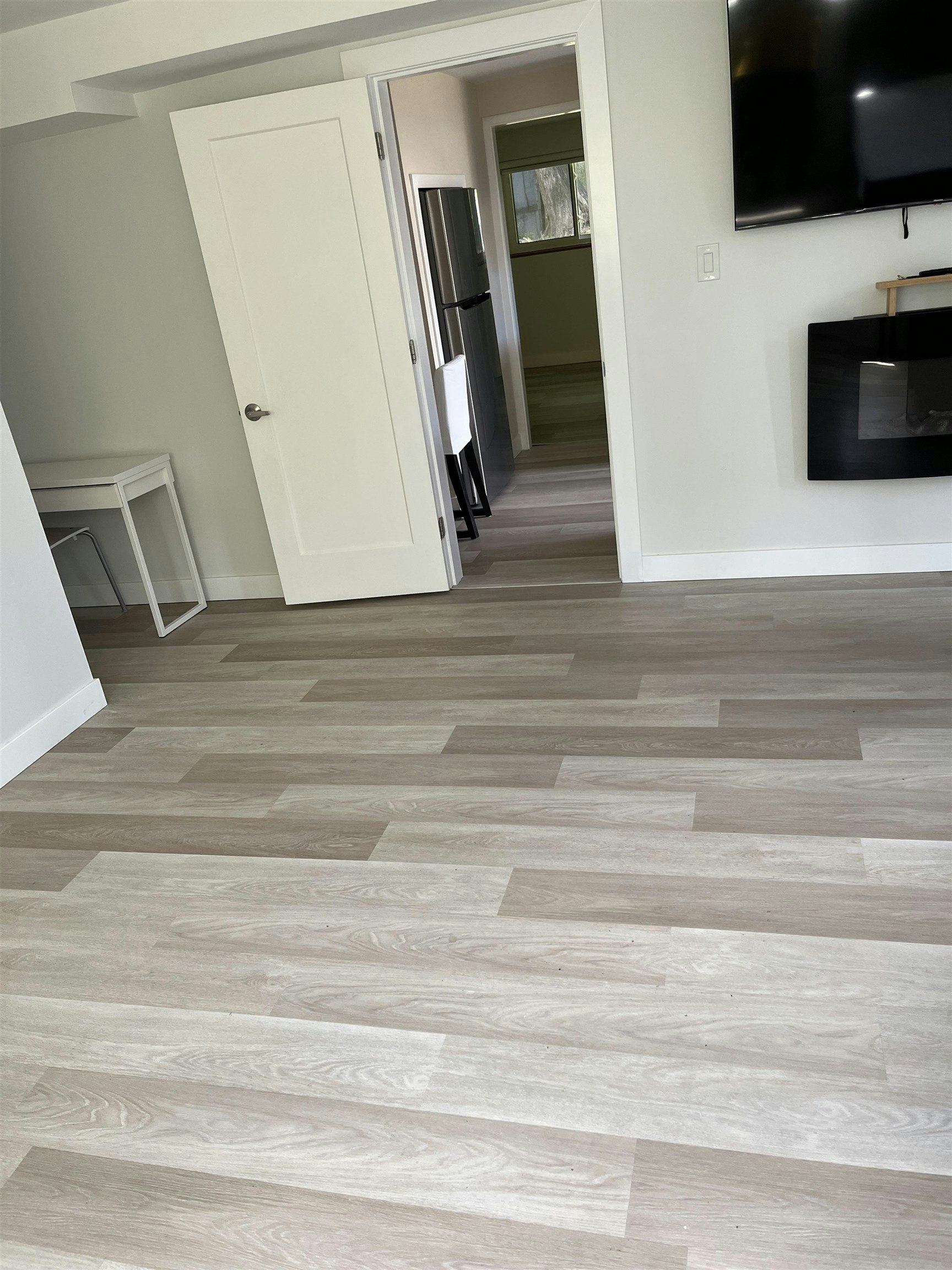 Main Floor-720 E 21st Street, North Vancouver, BC, V7J 1N6 - 2