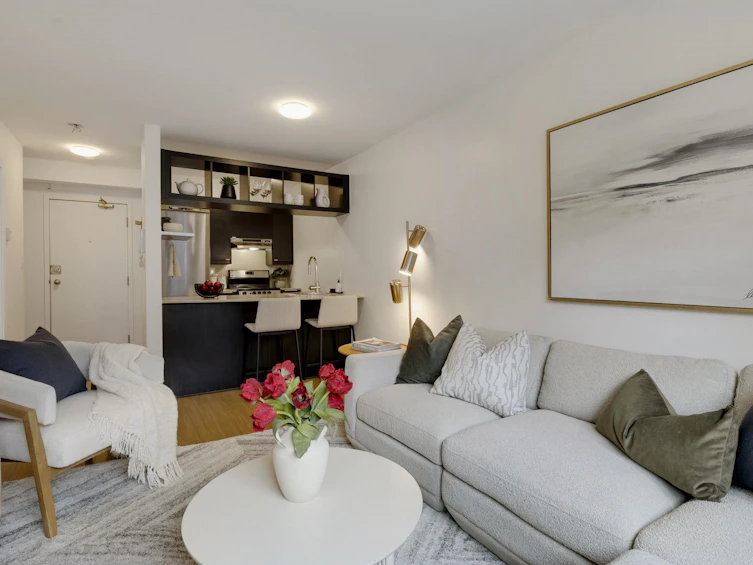 106-33 N Templeton Drive, Vancouver, BC, V5L 3C9 - 9