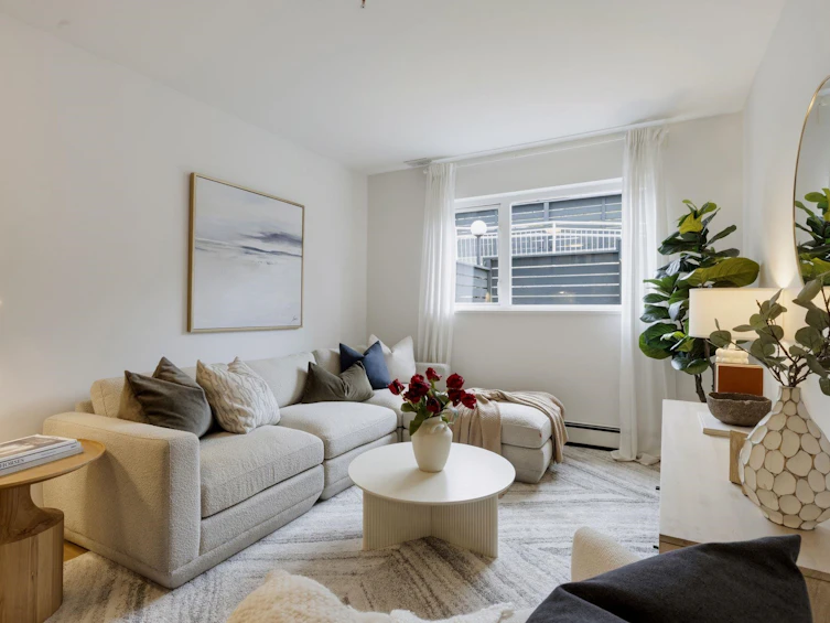 106-33 N Templeton Drive, Vancouver, BC, V5L 3C9 - 4