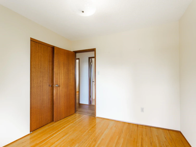 15732 Goggs Avenue, Surrey, BC, V4B 2N7 - 18