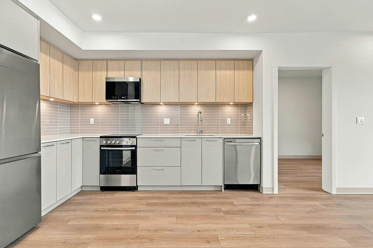 409-1529 Oxford, North Vancouver, BC, V7J 0G2