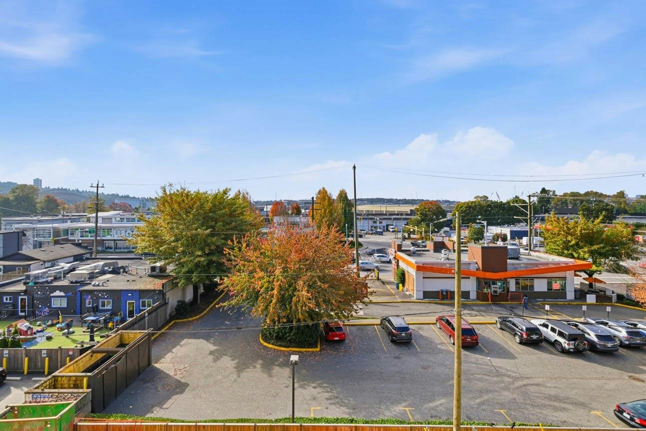 409-1529 Oxford, North Vancouver, BC, V7J 0G2 - 2