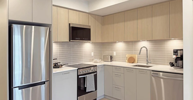 217-1529 Oxford, North Vancouver, BC, V7J 0G2 - 4