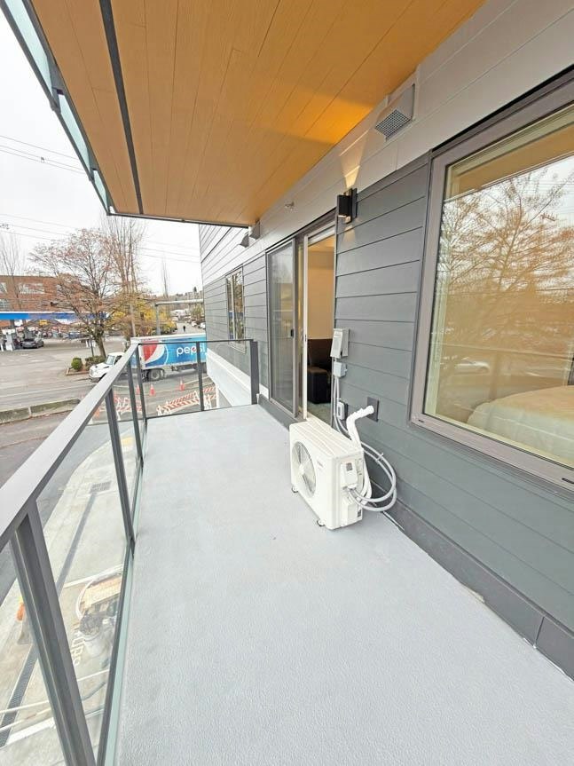 217-1529 Oxford, North Vancouver, BC, V7J 0G2 - 17