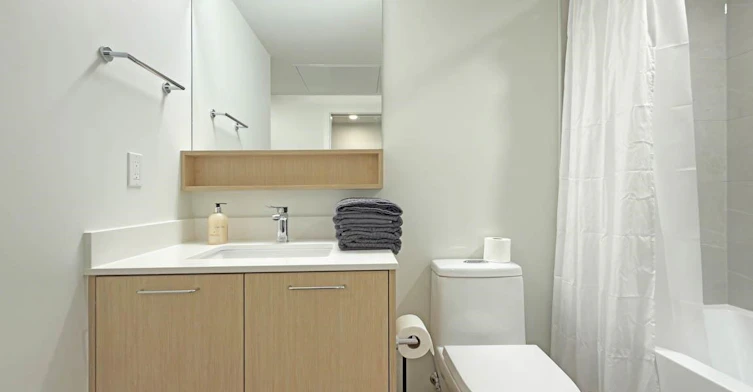 217-1529 Oxford, North Vancouver, BC, V7J 0G2 - 15