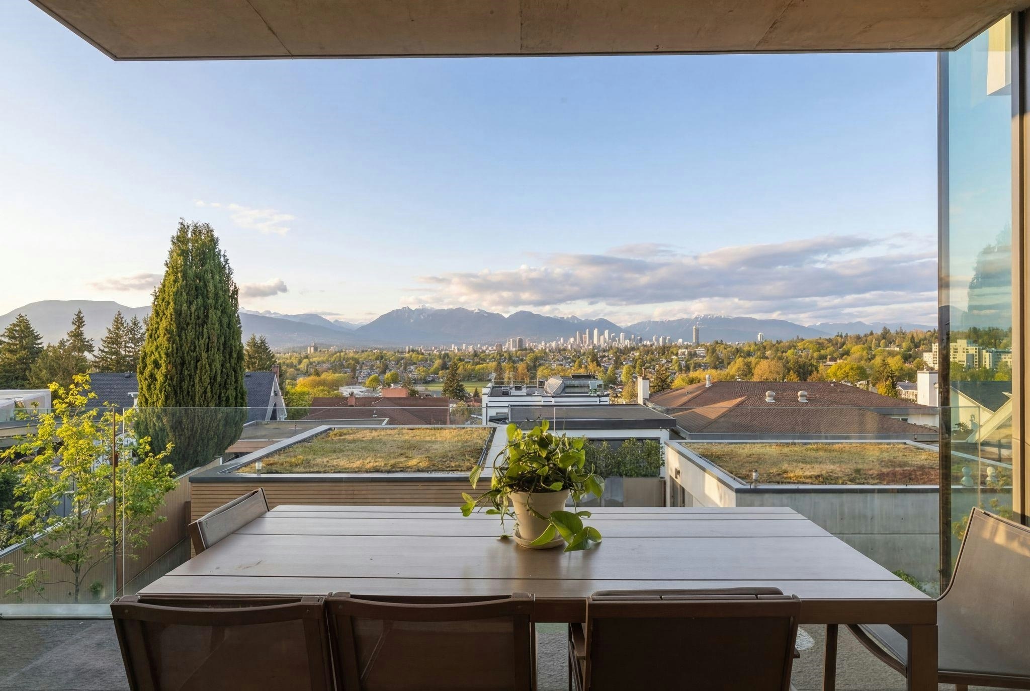 2723 W 30th Avenue, Vancouver, BC, V6L 1Y8 - 6