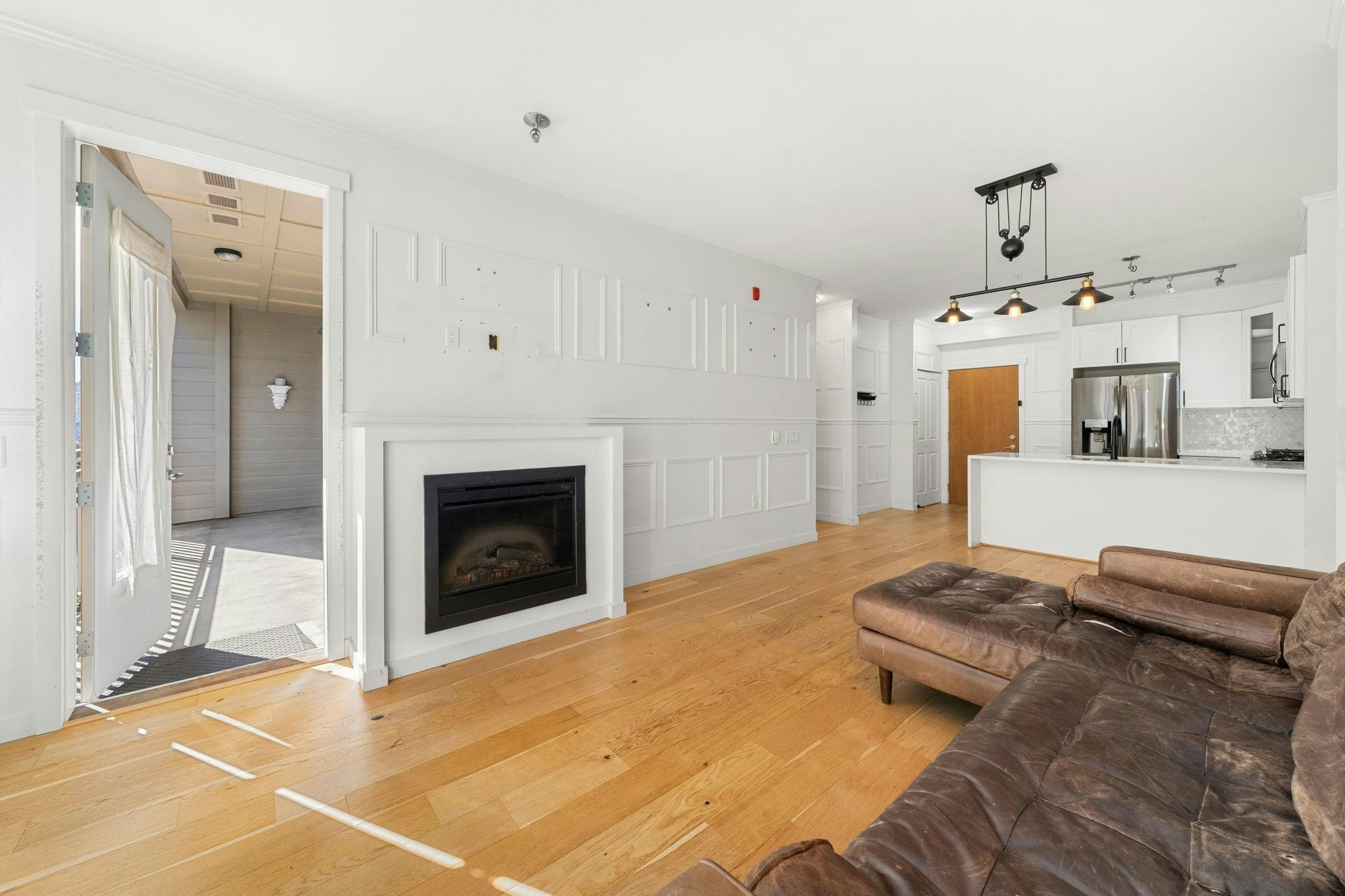 417-119 W 22nd Street, North Vancouver, BC, V7M 0B4 - 18