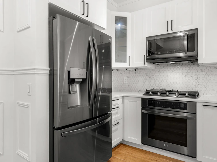 417-119 W 22nd Street, North Vancouver, BC, V7M 0B4 - 4