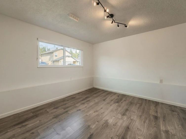 1231 River Drive, Coquitlam, BC, V3E 1N7 - 20
