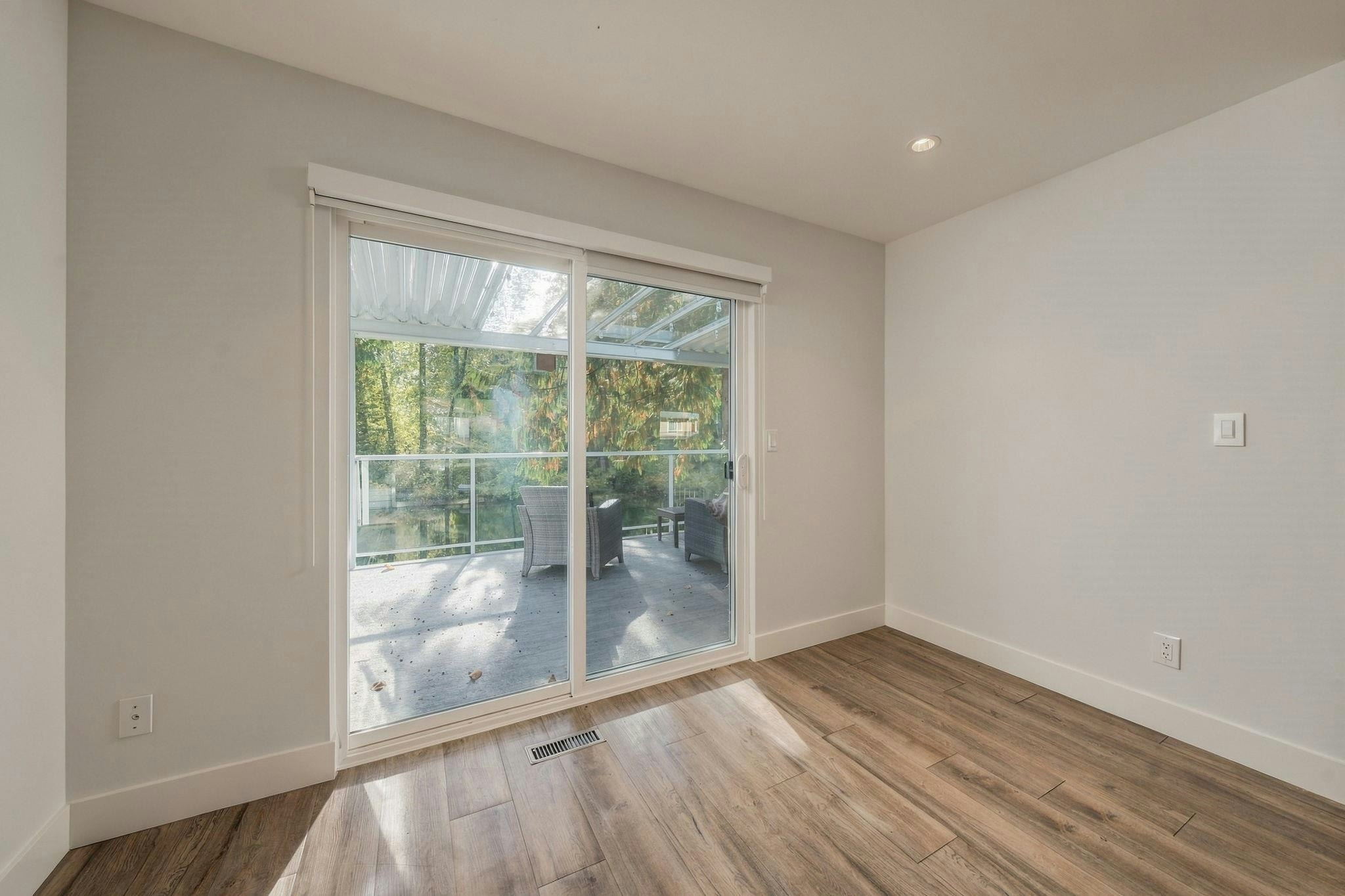 1231 River Drive - 5