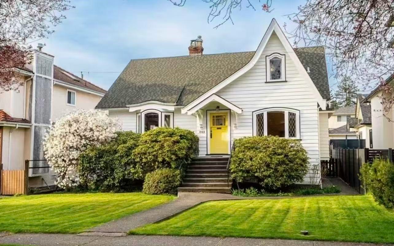 2000 West 43rd Avenue, Vancouver, BC, V6M 2C7