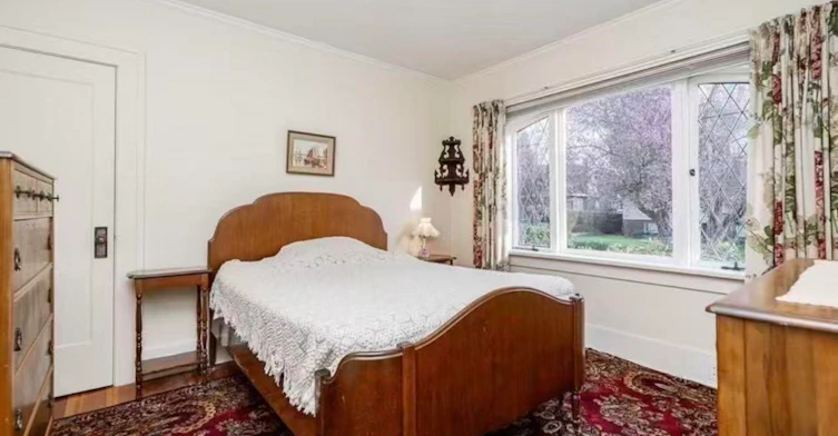 2000 West 43rd Avenue, Vancouver, BC, V6M 2C7 - 11