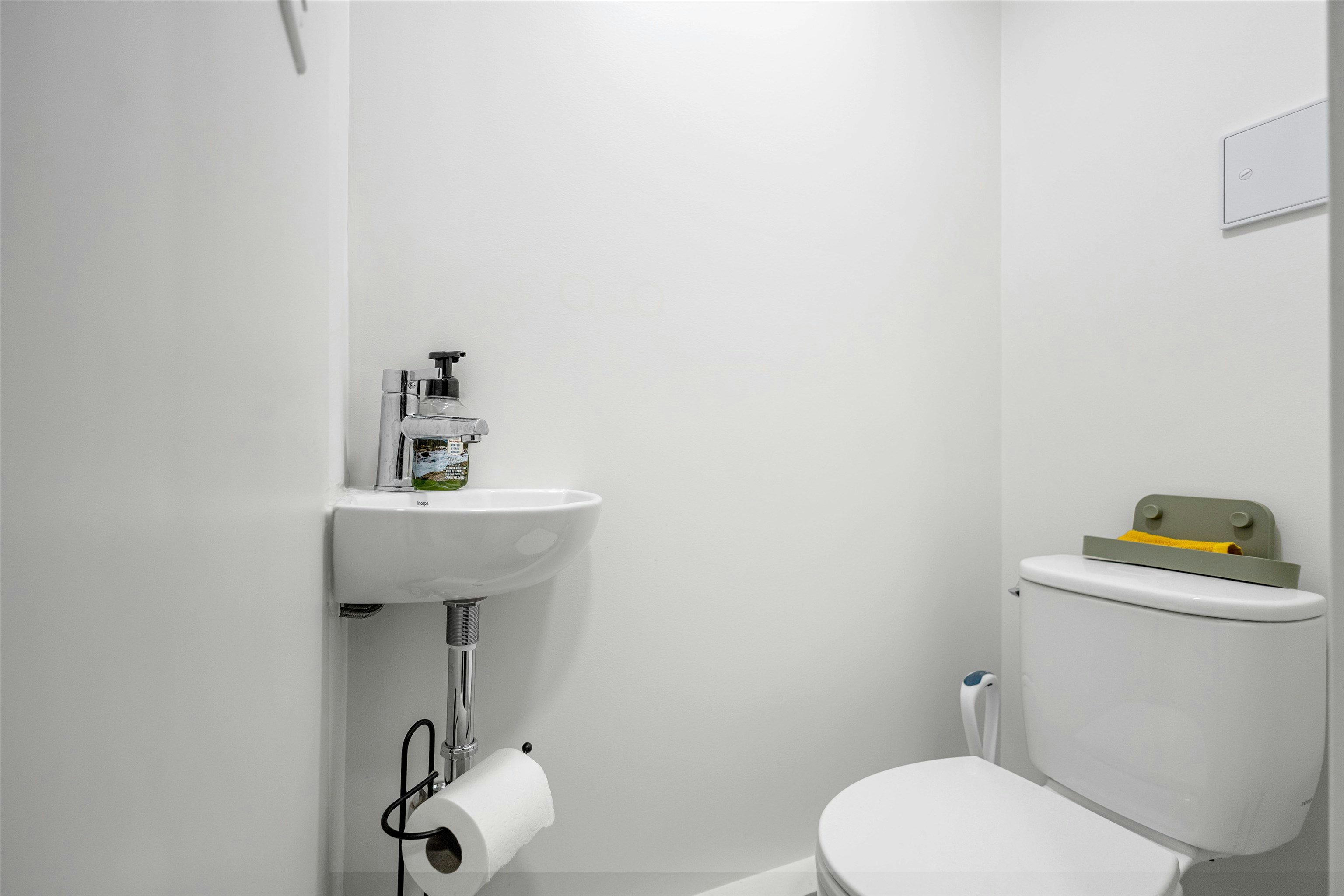 2670 Burnside Place, Coquitlam, BC, V3E 1A2 - 23