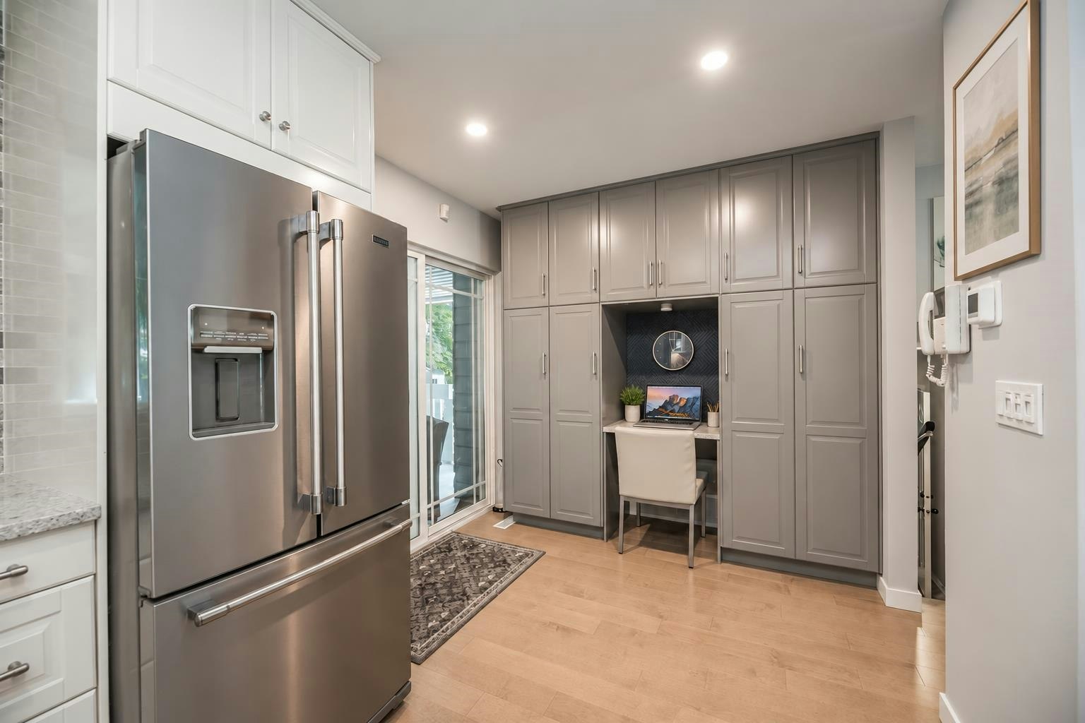 2670 Burnside Place, Coquitlam, BC, V3E 1A2 - 11