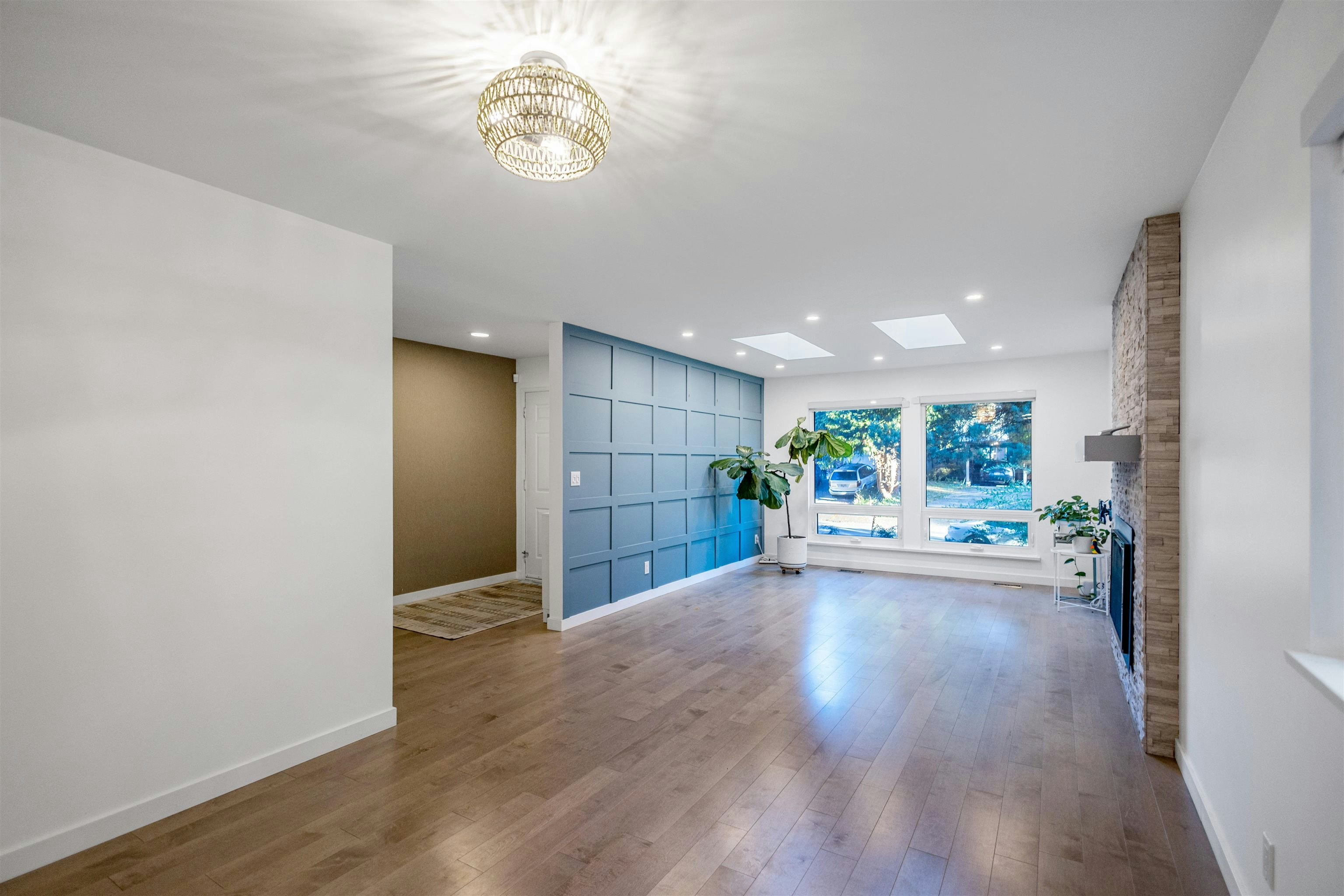 2670 Burnside Place, Coquitlam, BC, V3E 1A2 - 7