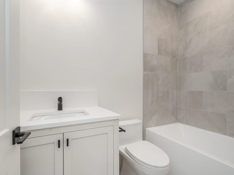 23701 40 Avenue, Langley, BC, V2Z 2J9 - 38