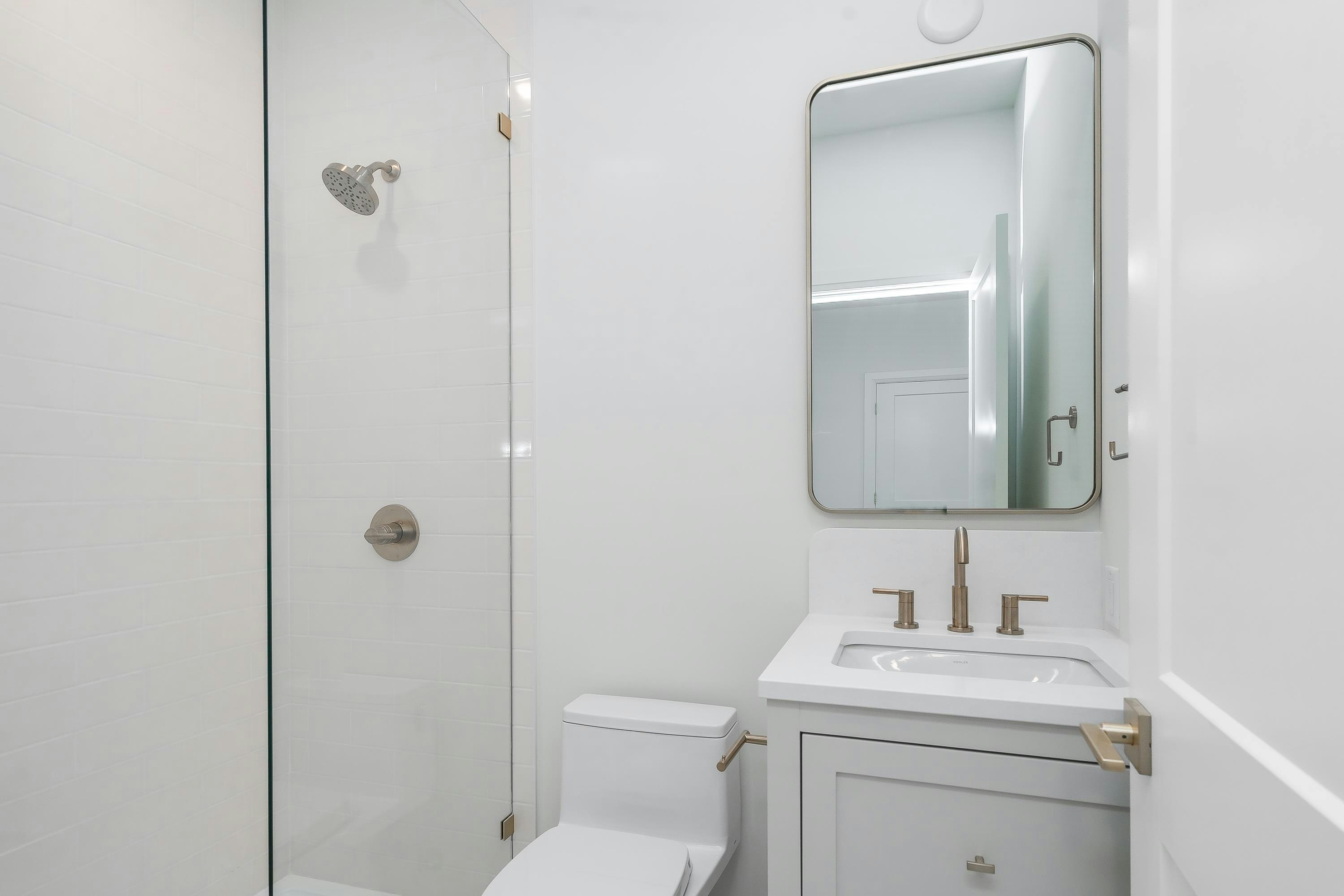23701 40 Avenue, Langley, BC, V2Z 2J9 - 32
