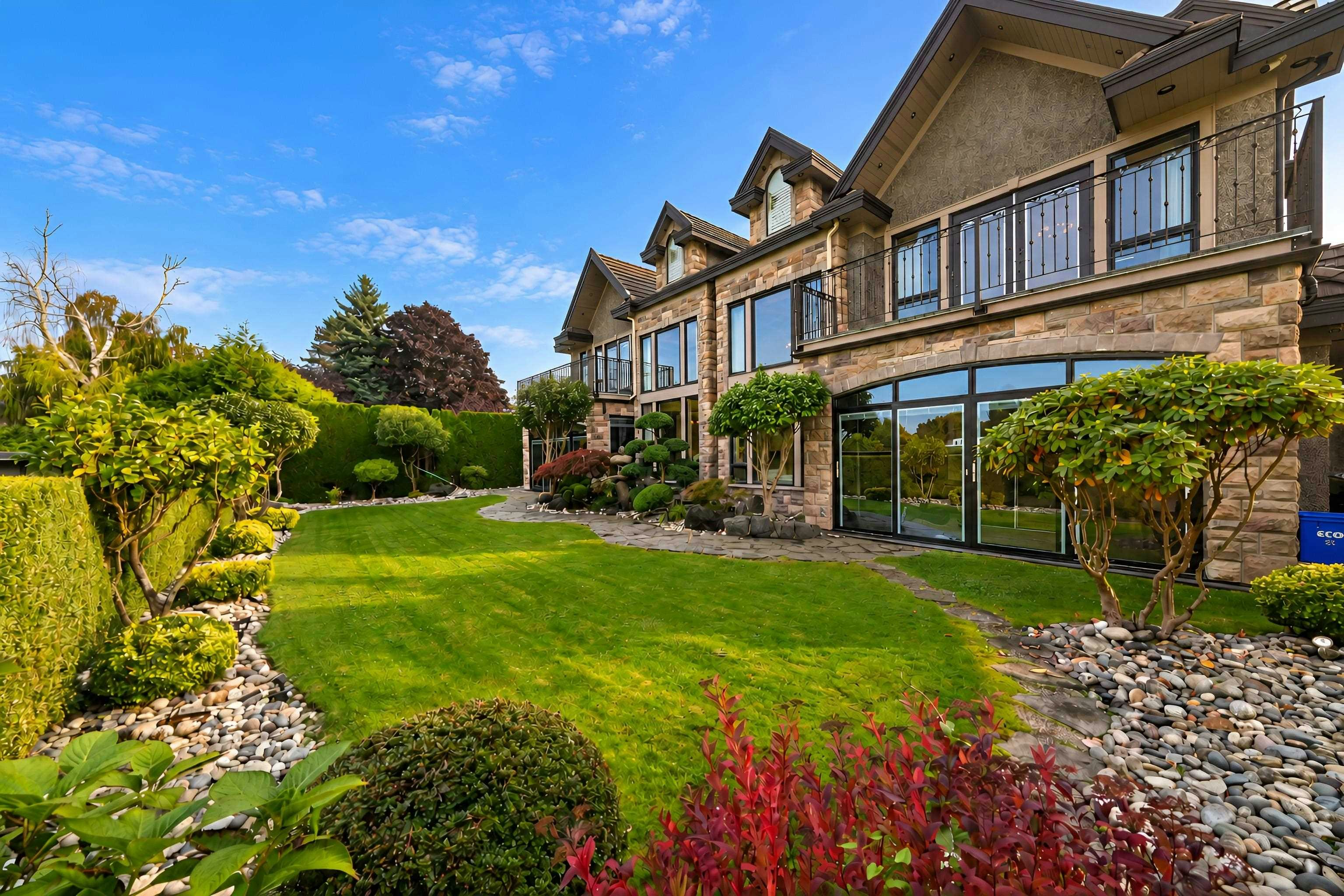 7551 Sunnybank Avenue, Richmond, BC, V6Y 1G6 - 23