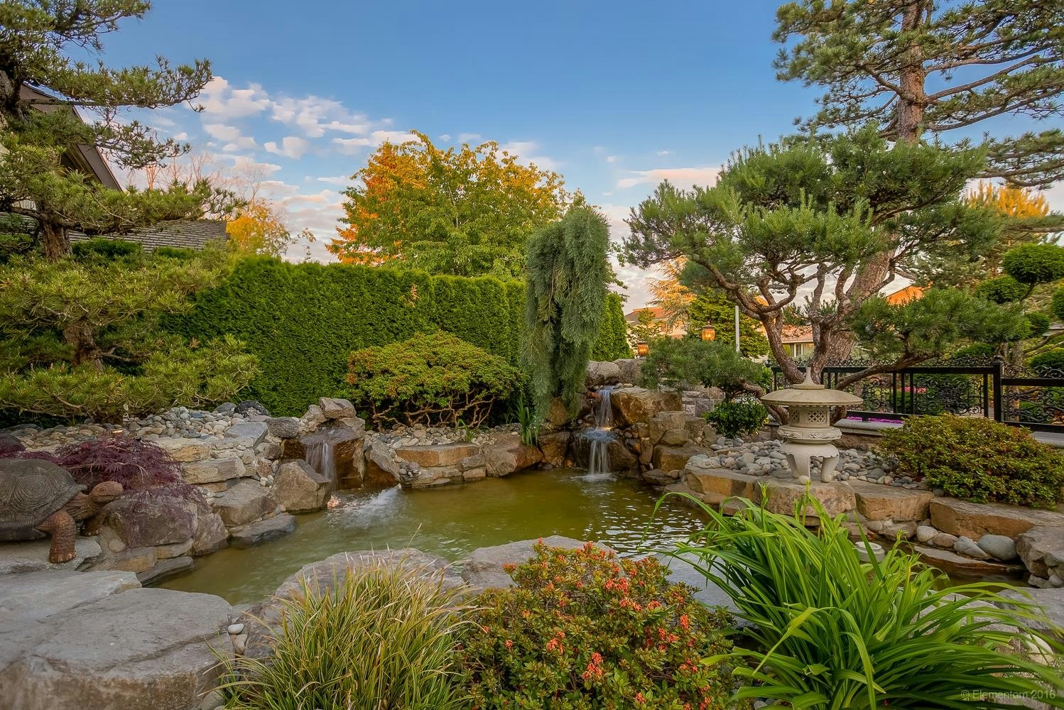 7551 Sunnybank Avenue - 4