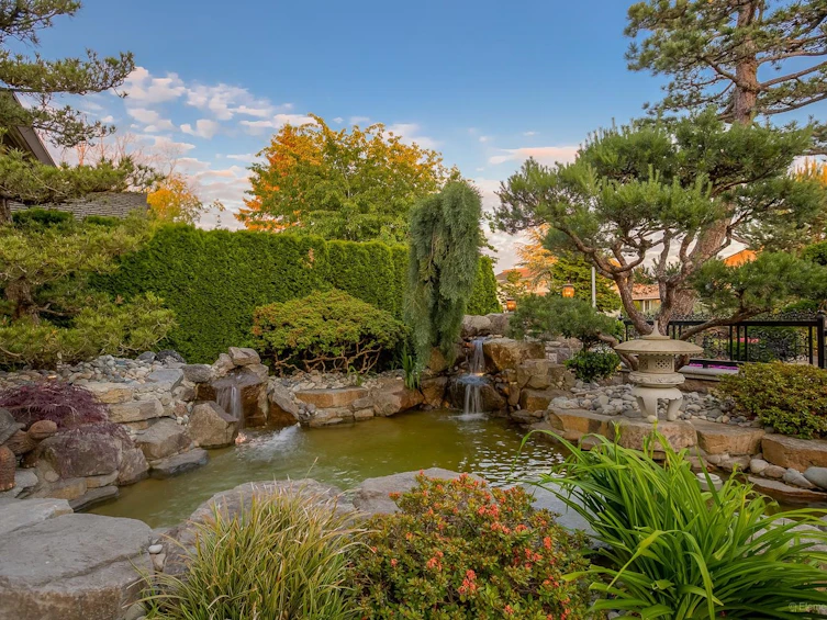 7551 Sunnybank Avenue, Richmond, BC, V6Y 1G6 - 25
