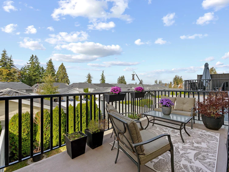 2209 165 Street, Surrey, BC, V3Z 0L8 - 8
