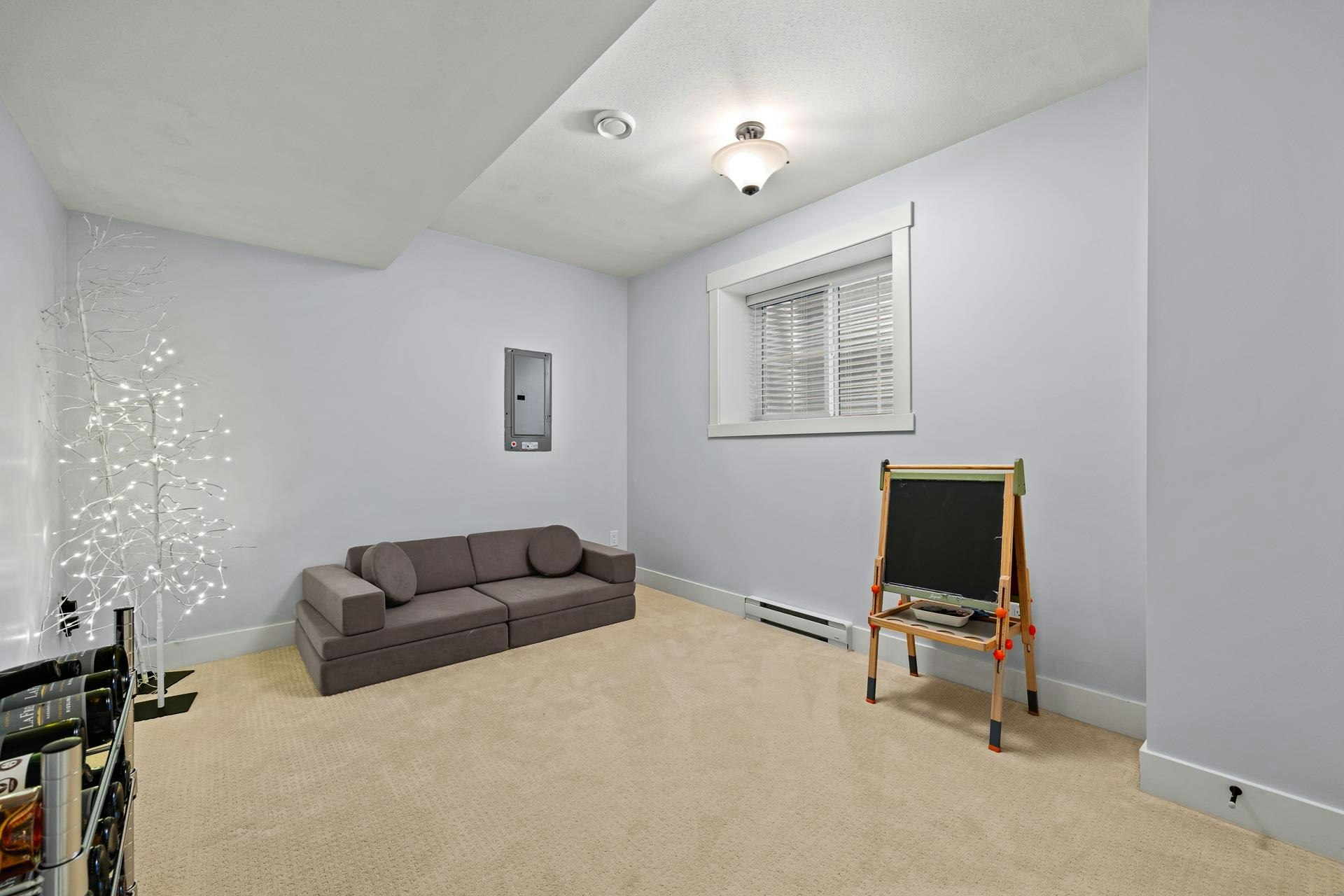 2209 165 Street, Surrey, BC, V3Z 0L8 - 30