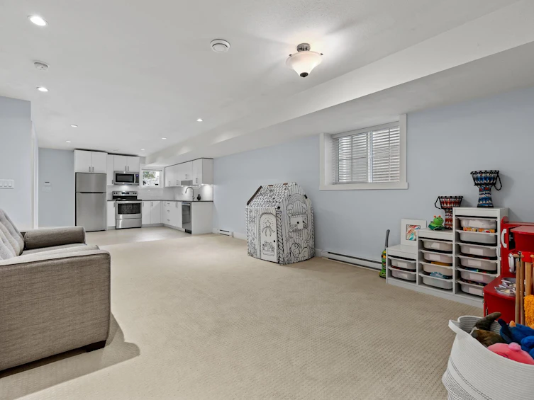 2209 165 Street, Surrey, BC, V3Z 0L8 - 28