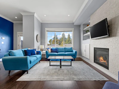 2209 165 Street - 5