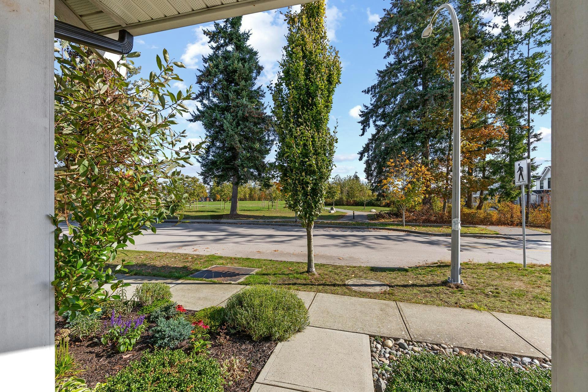 2209 165 Street - 2